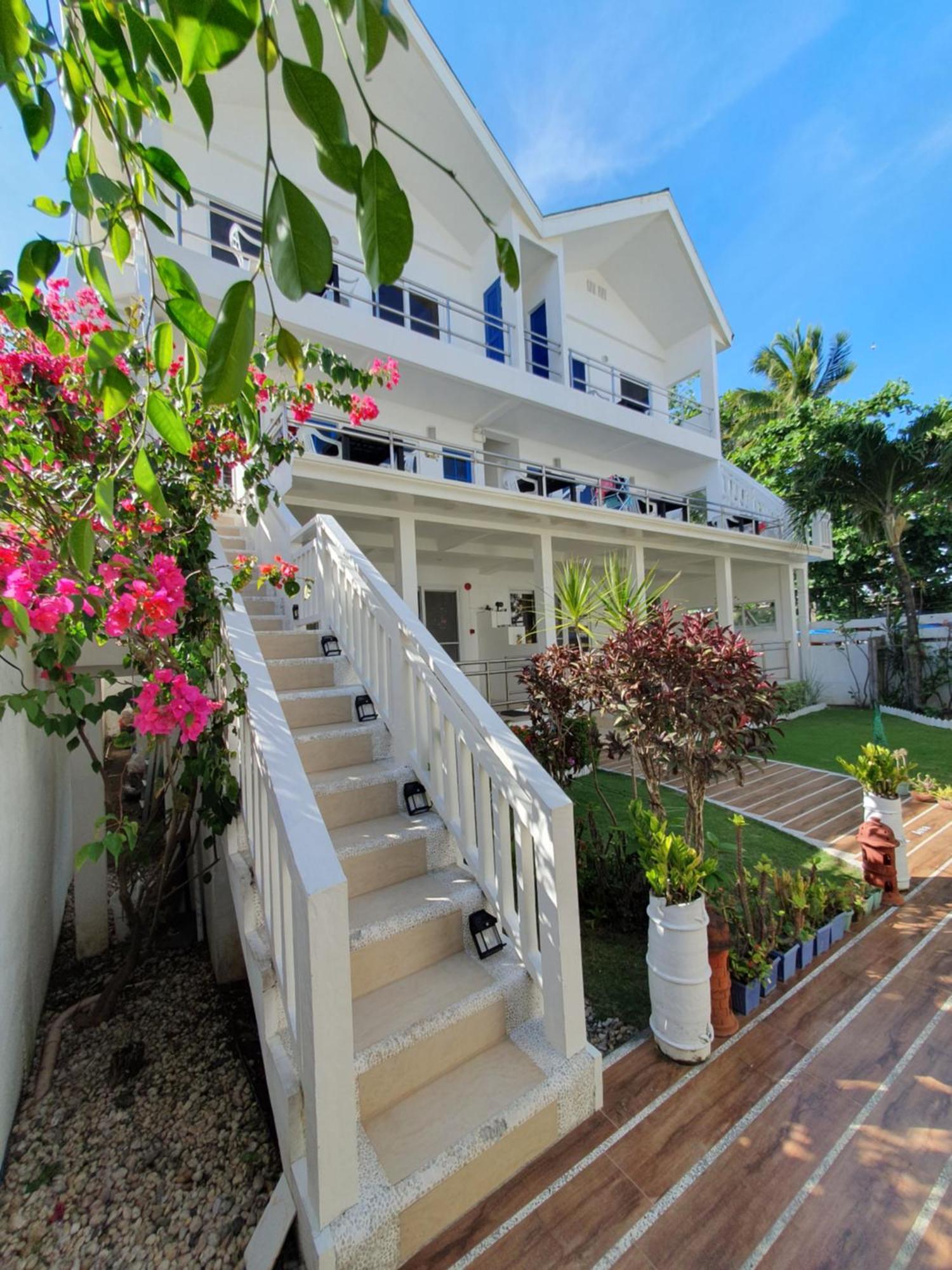Clubboracay Apartelle Balabag  Екстериор снимка