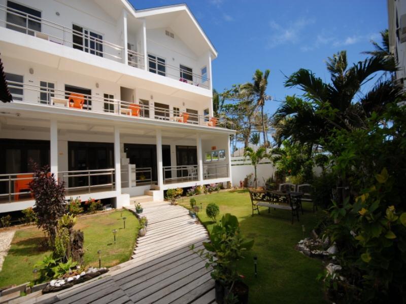 Clubboracay Apartelle Balabag  Екстериор снимка